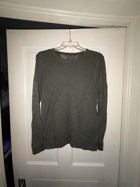 Relativity Long Sleeve Thermal Shirt Size L Olive Green Waffle Knit